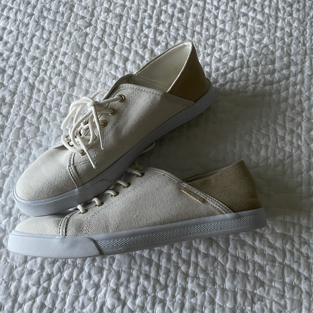 Tommy Hilfiger sneakers
